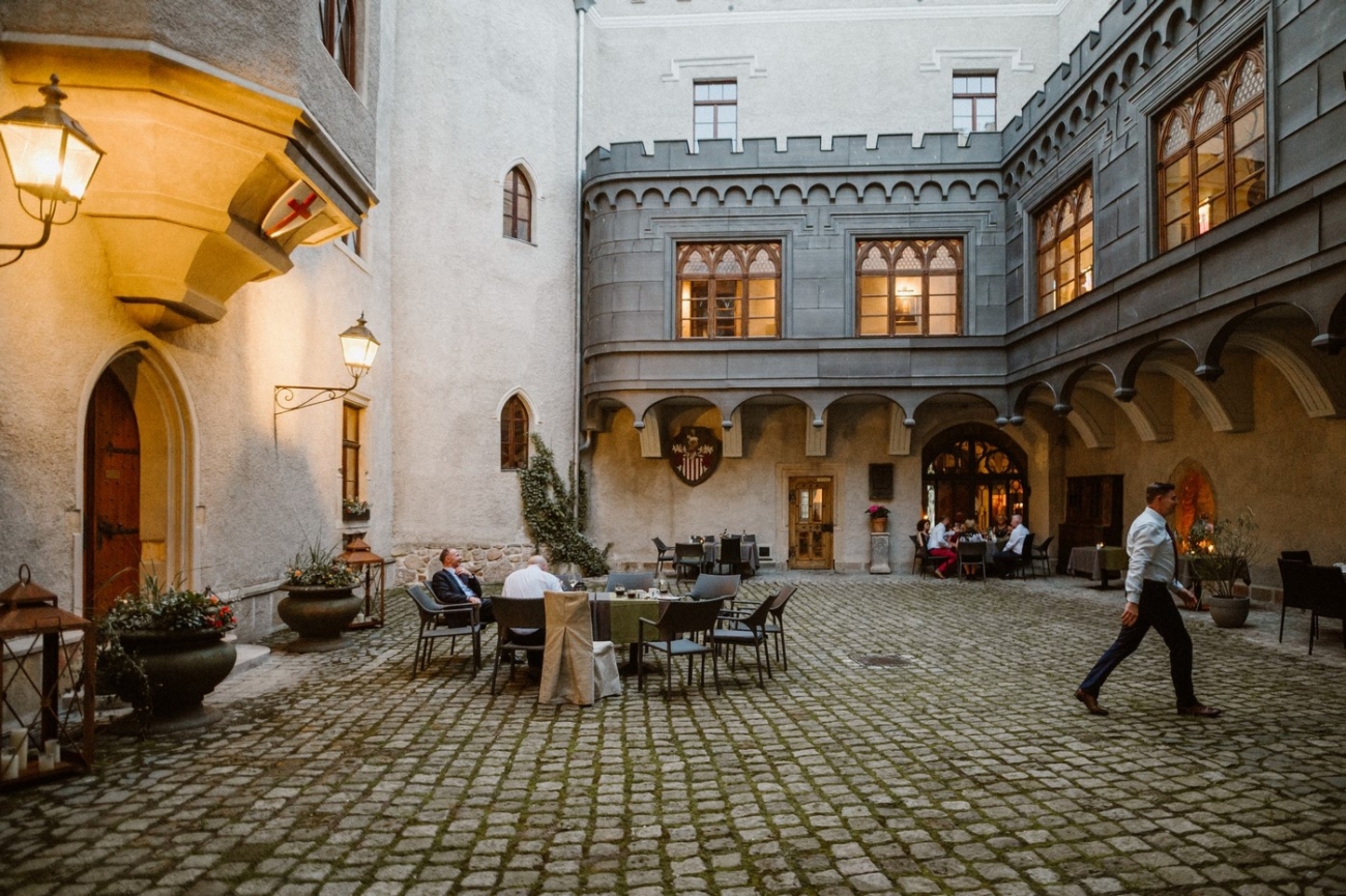 Kamila Adam 42